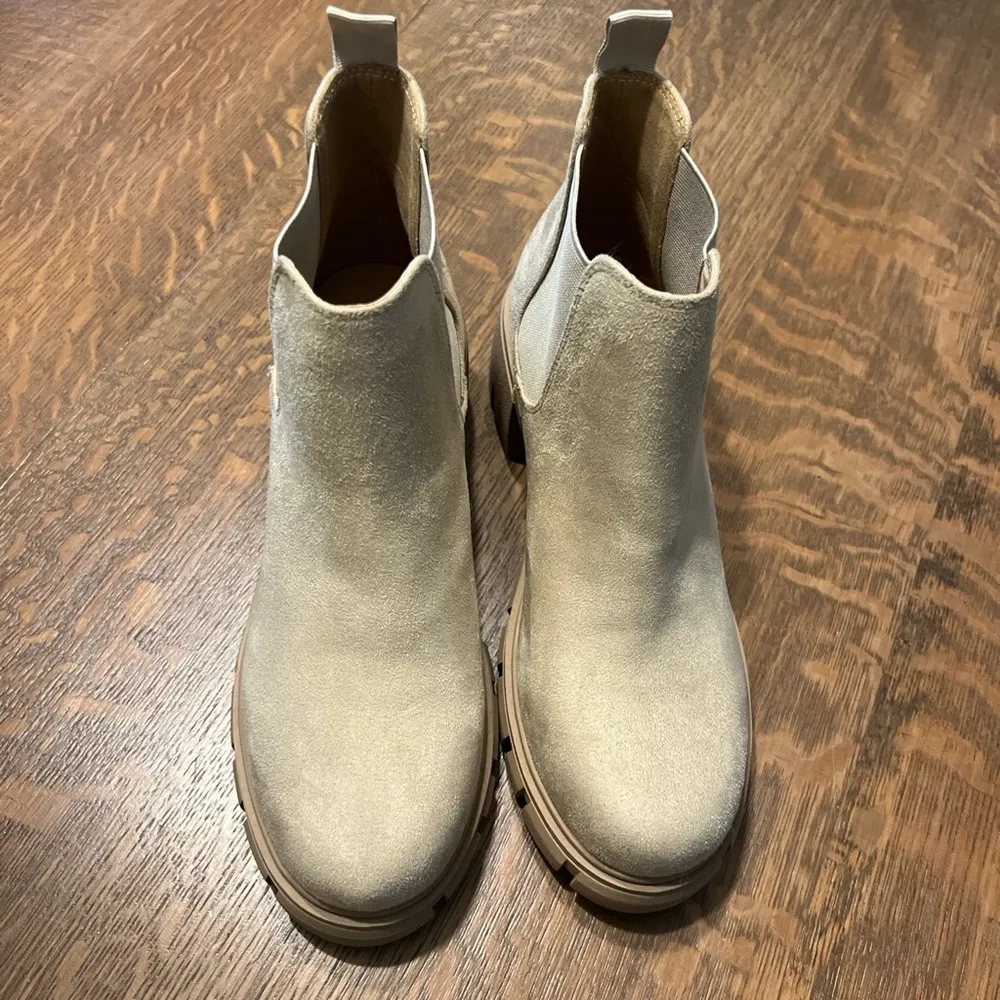 Women's Tan Ankle Boots - Image 6