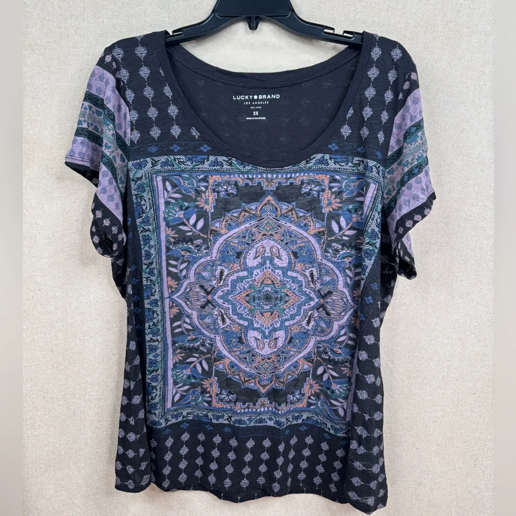 Lucky Brand Black and Blue Tee Women's 2X Geometric Print Scoop Neck Multicolor - Image 2