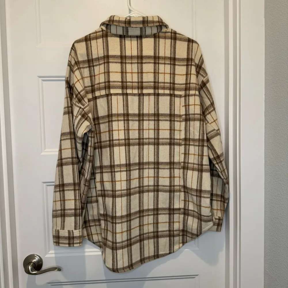🛍️ LA Hearts Pacsun Ivory Oversized Plaid Button Up Shacket Shirt Jacket M/L - Image 11
