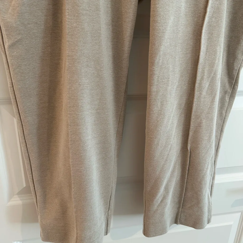 A New Day Cropped Sweatpants Tan Size XXL - Image 3