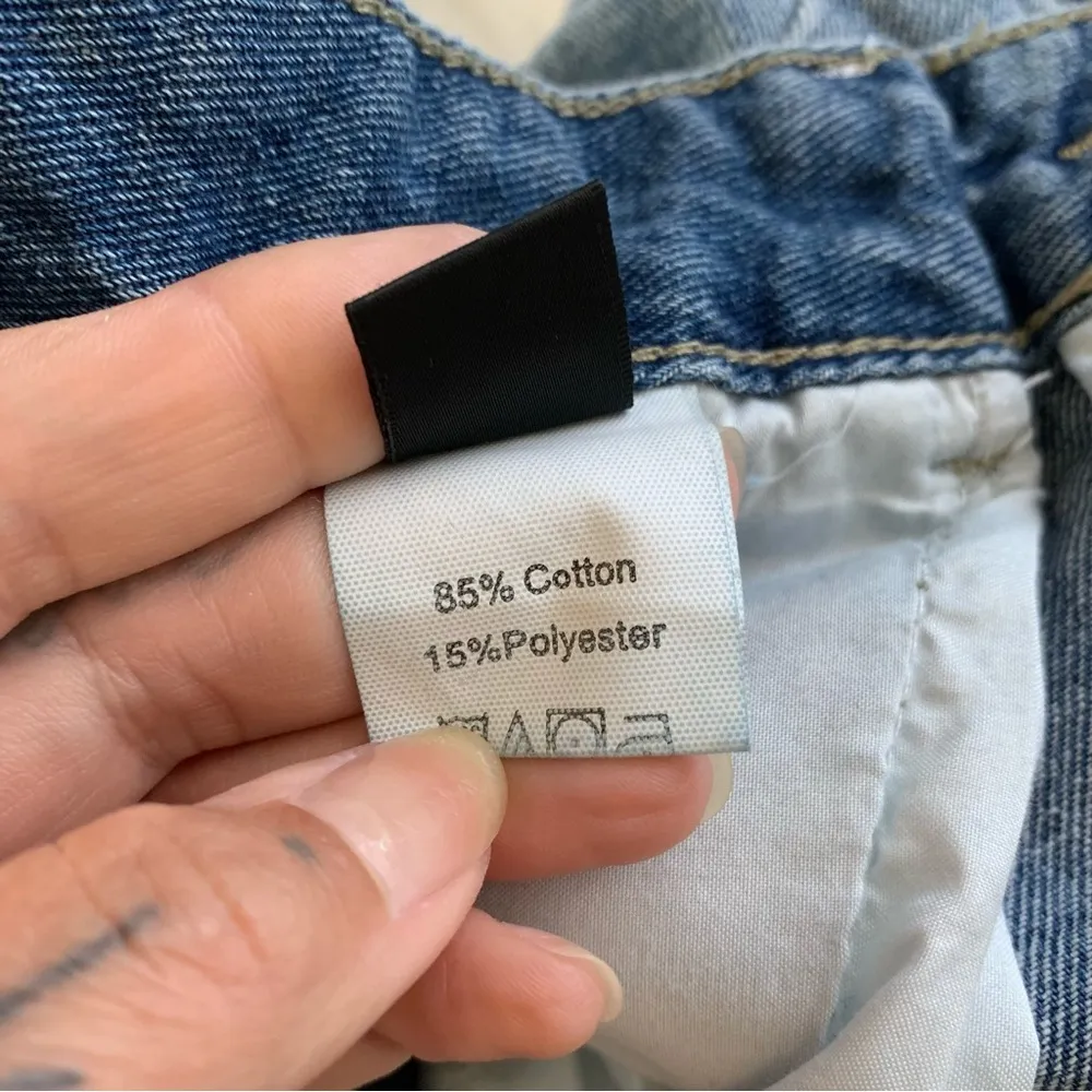 High Waisted Jean Shorts • Light Wash • Size S - Image 4