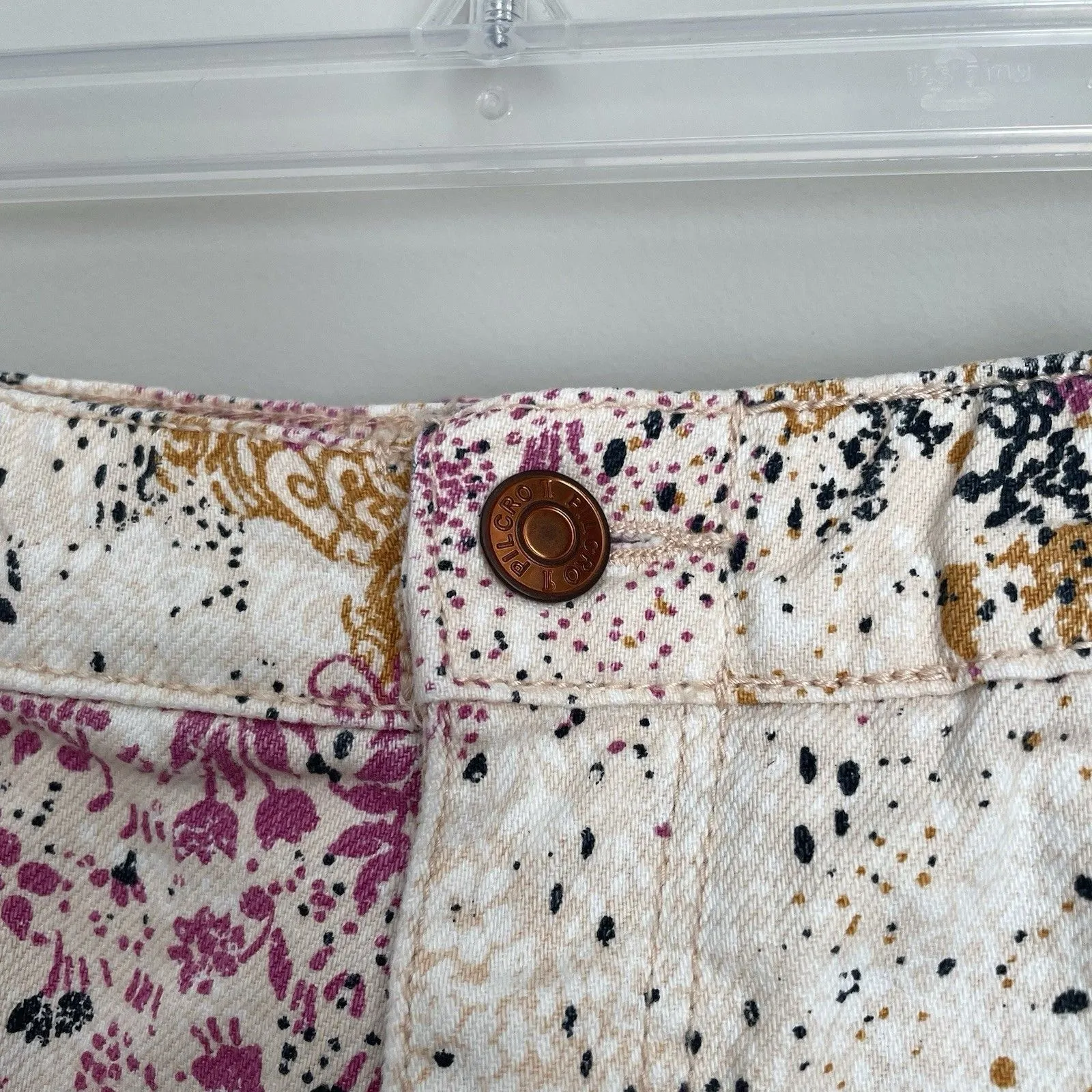 Pilcro Anthropologie Size S Printed Splatter High Rise Shorts - Image 2