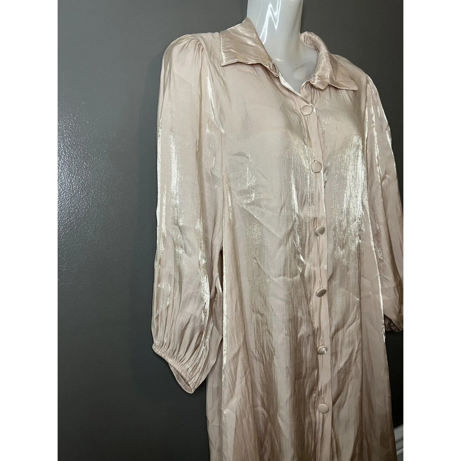 Boohoo Shirt Dress Womens 10 Pink Satin 3/4 Puff Sleeve Button Front Knee Length - Image 3