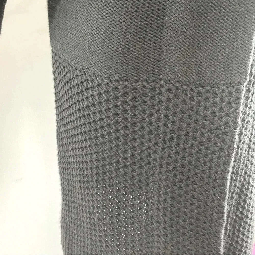 Ann Taylor | Black 3/4 Length Sleeve Merino Wool Cardigan Faux Fur Collar XS EUC - Image 5