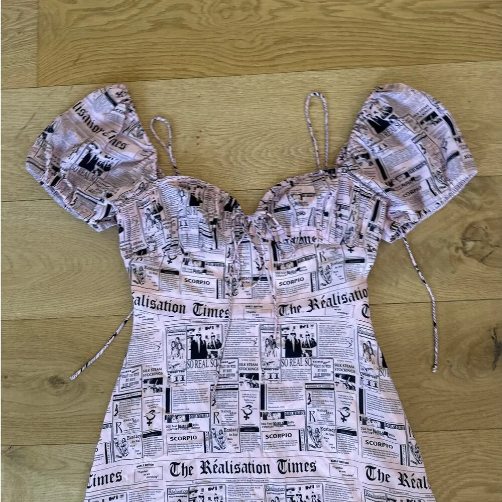 Realisation Par - The Venus in Newspaper Rare Mini Dress in Pink and Black - Image 2