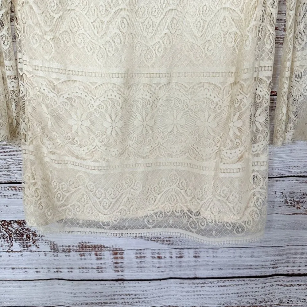 Max Studio Vintage Ivory Lace Illusion Neckline Top, EUC, Size Small - Image 3