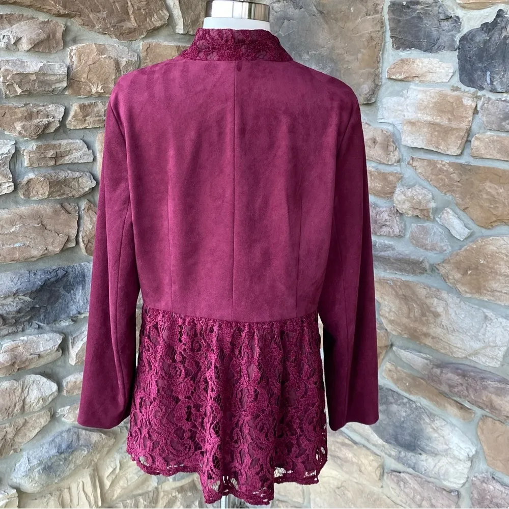 Chico’s lace and faux suede jacket - Image 10