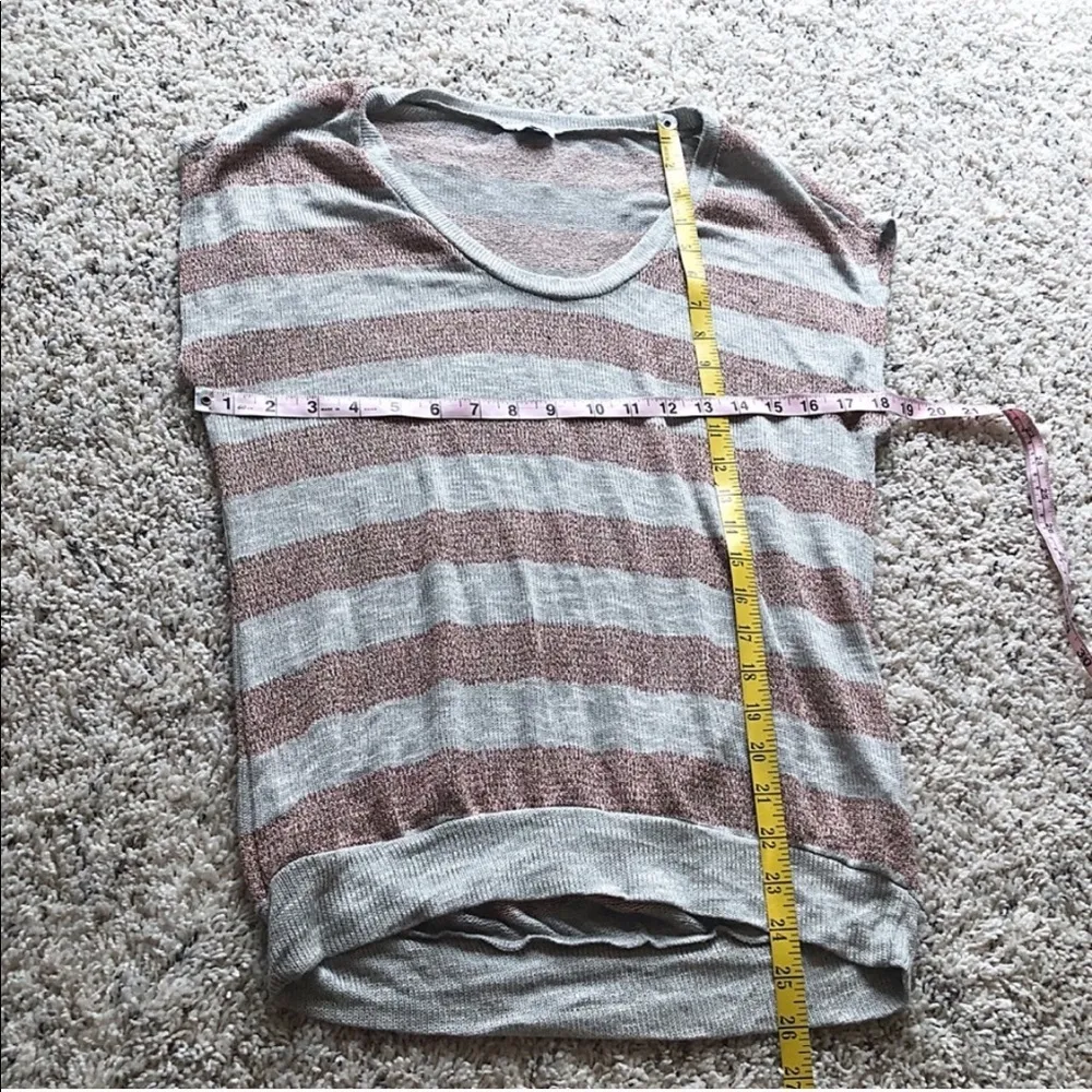 🆕 Splendid striped short sleeve knit scoop neck pullover sweater top gray xs - Image 4
