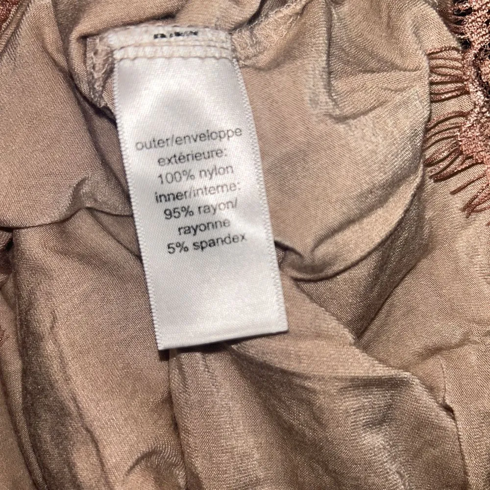 Romantic‎ Pink Lace Overlay Y2K Tank Top with Scalloped Hem Maurices Size Small - Image 5