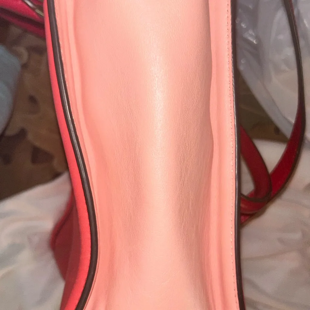 Michael Kors Red and Pink Leather Tote - Image 9