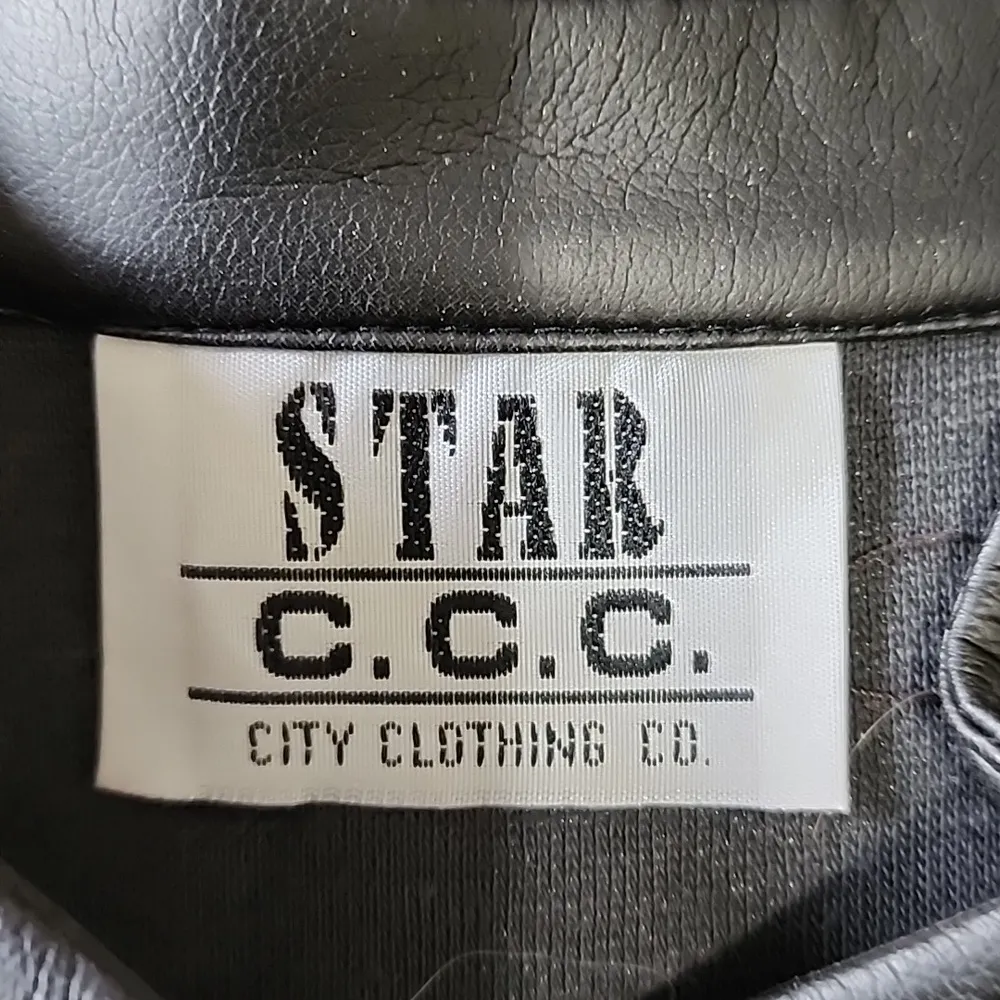 Star City Clothing Faux Black Leather Zipper Vest - Image 6