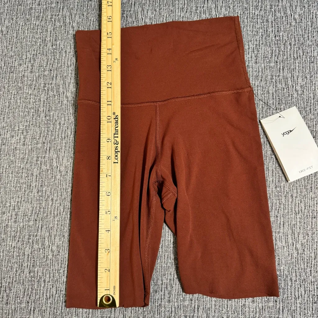 Nike Yoga Luxe Tight Shorts - Image 14