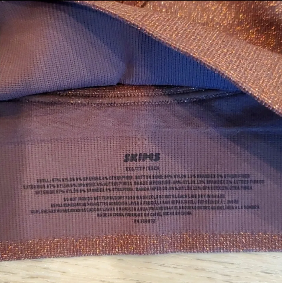 NWT! Skims Seamless Smoothing Bralette - Image 6