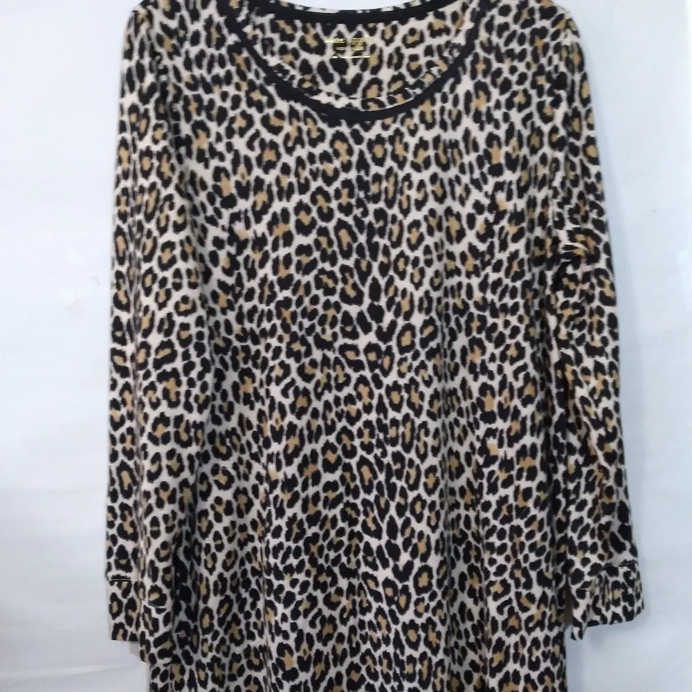 Kate spade leopard print women's  night gown. - Image 4