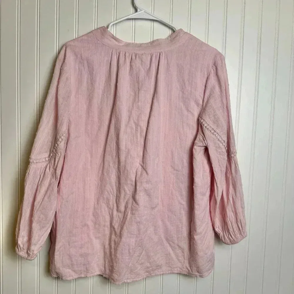 Crown & Ivy Pink Swiss Dot Peasant Blouse 3/4 Sleeve large N23 - Image 5