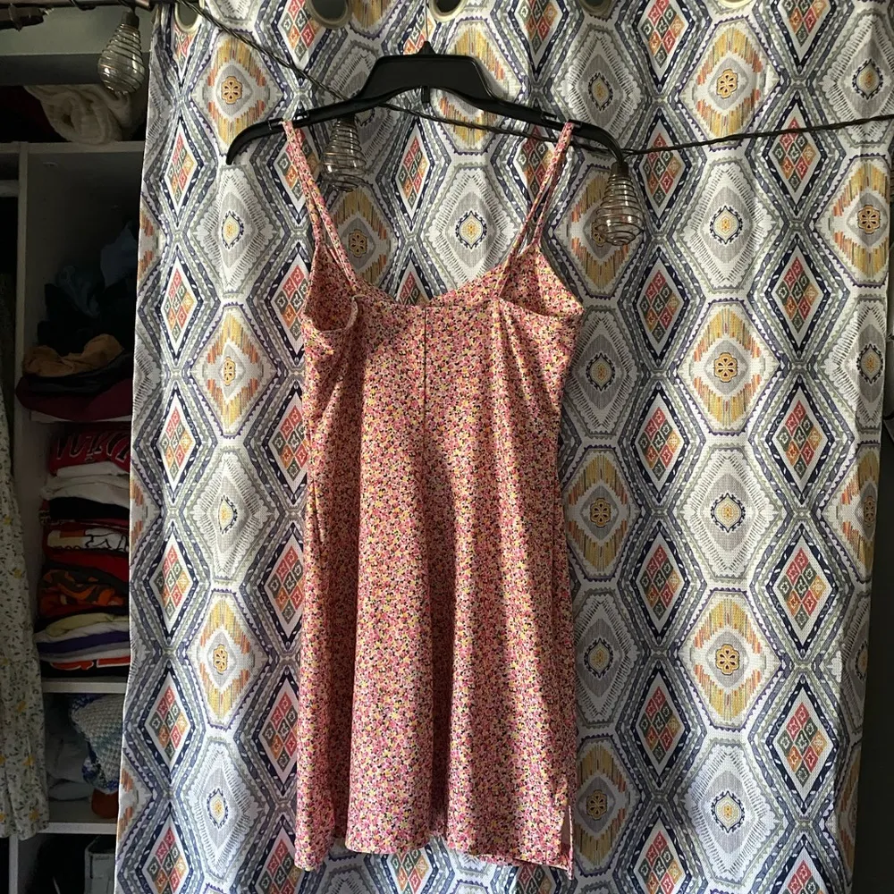 Urban Life vintage floral sundress - Image 2