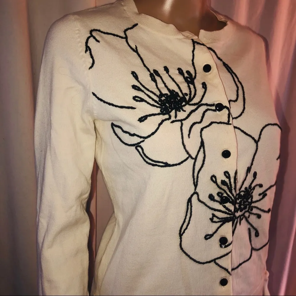 Charter Club  embroidered buttoned cardigan - Image 4