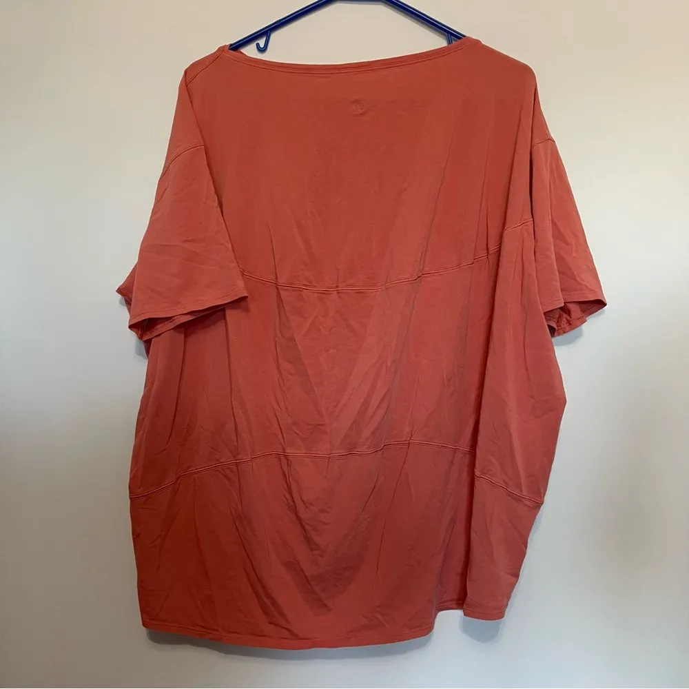 Lululemon Tee - Image 3