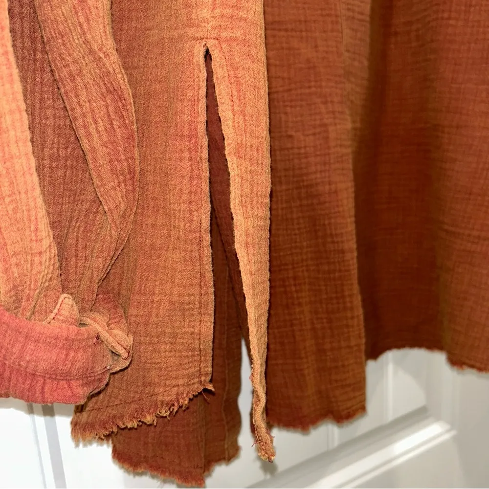 White Birch  Rust Button Down Top Women’s Medium - Image 8