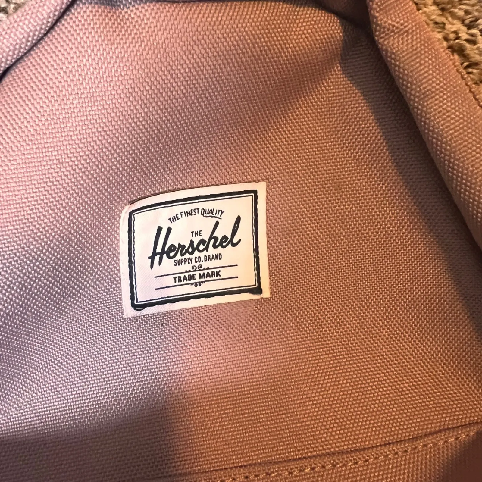 Herschel Nova Sling Backpack Crossbody Bag Mauve Pink Mini - Image 2