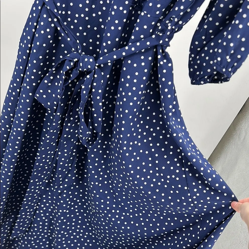 BloomChic Blue white tie waist polka dot midi shirt dress 22 3/4 sleeve plus Size undefined - Image 6