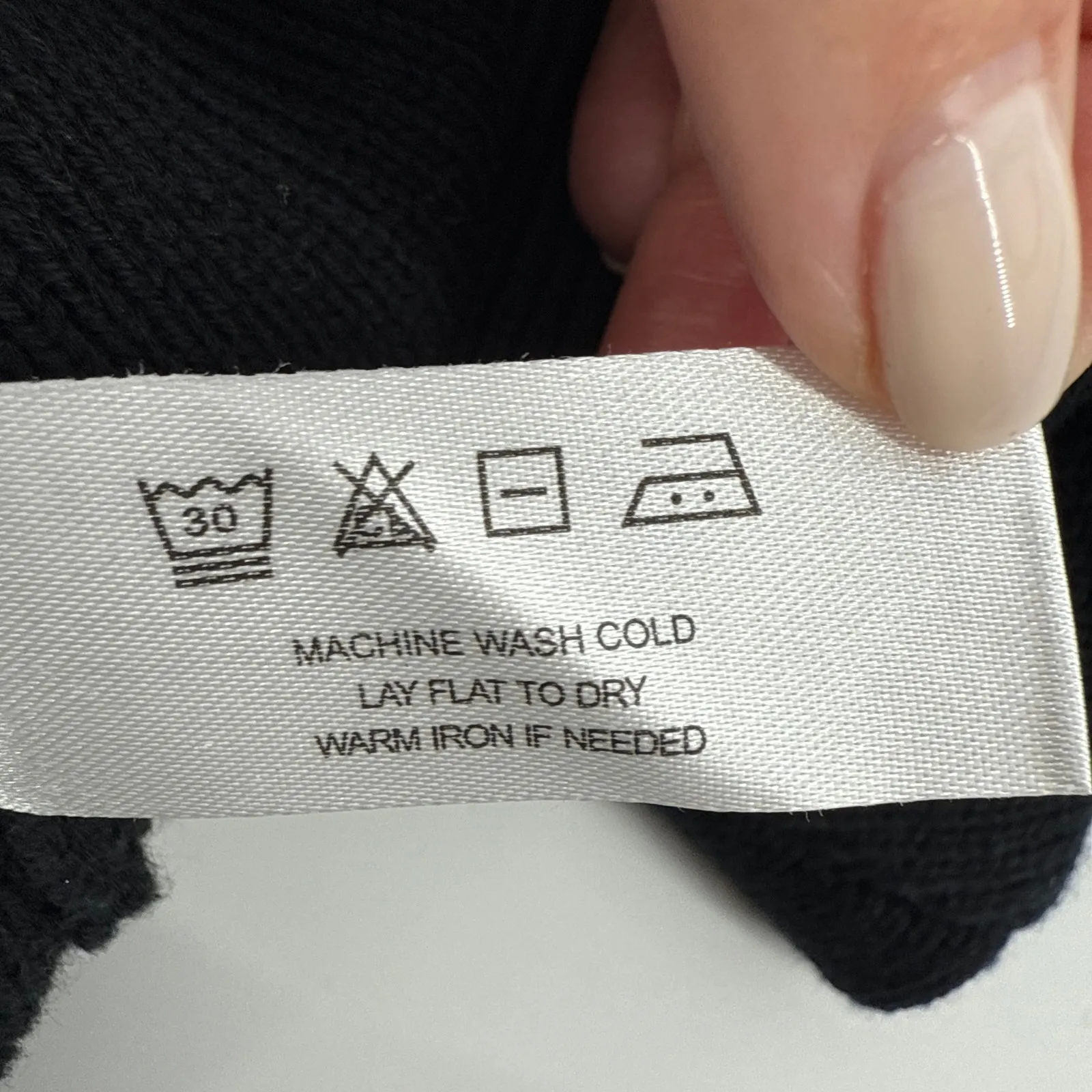 MODERN CITIZEN Jourdan Asymmetric Hem Sweater In Black Medium Boat Neck Chic - Image 9