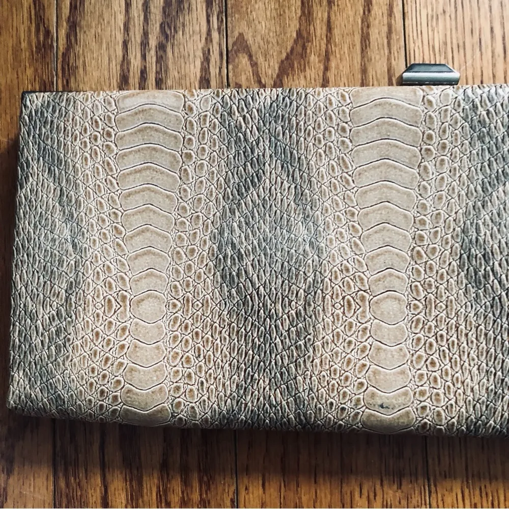 Hobo International Pink Neutral Clutch removable strap Crossbody Handbag - Image 4