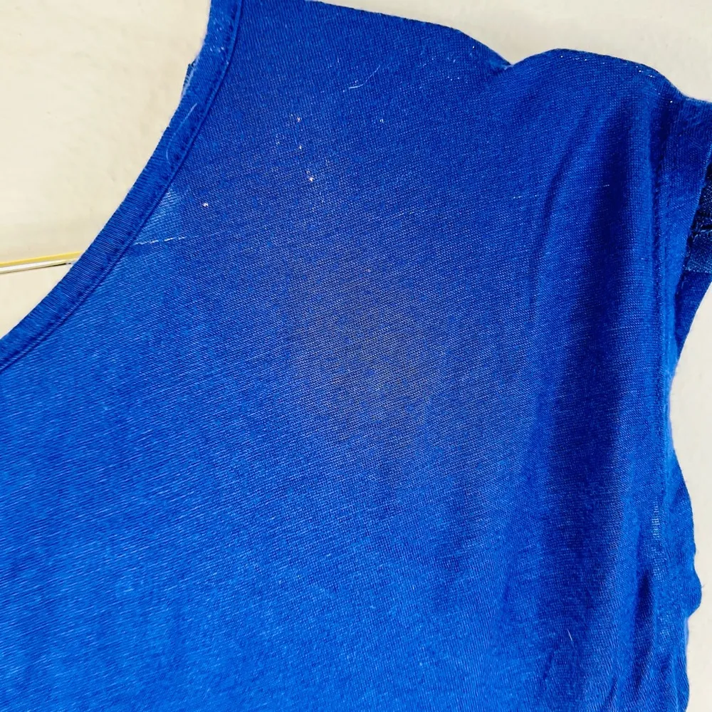 2K4 Women's Navy Blue Cap Sleeve Top Small Gold Zipper Detail Casual Chic - Image 9