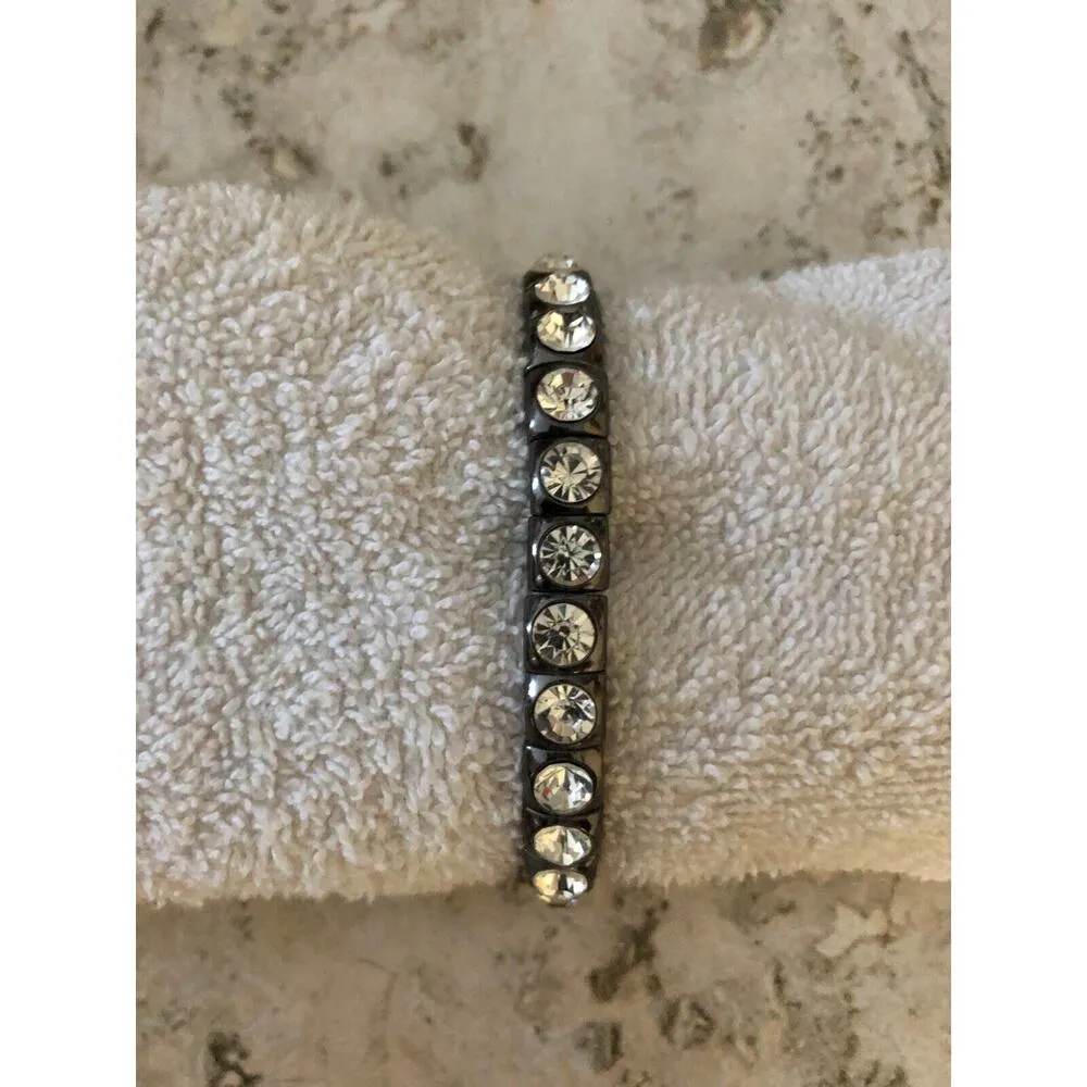 Cache Bracelet New Stretch Round Rhinestone Square Metal Links $48 NWT - Image 2