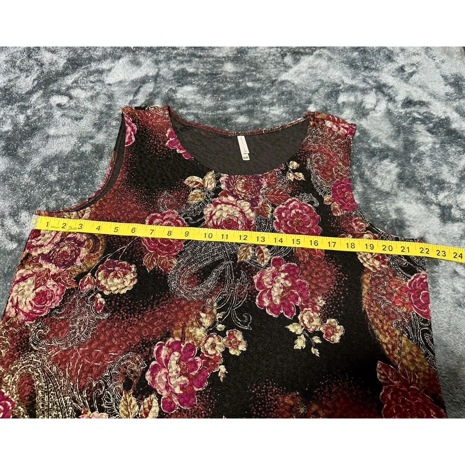 White Stag Women's Multicolor Geometric Metallic Thread Sleeveless Tank Top XL - Image 5