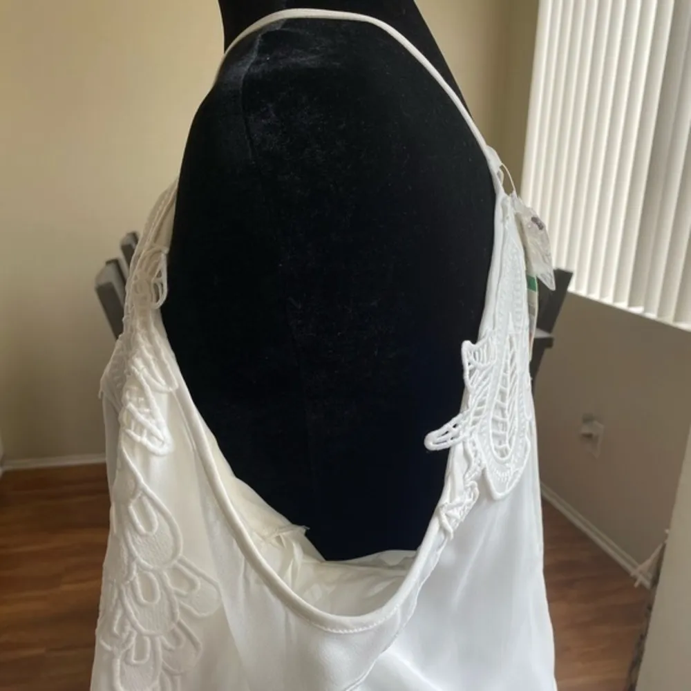 Bar III Cold Shoulder Mini Cocktail Dress White - Image 6