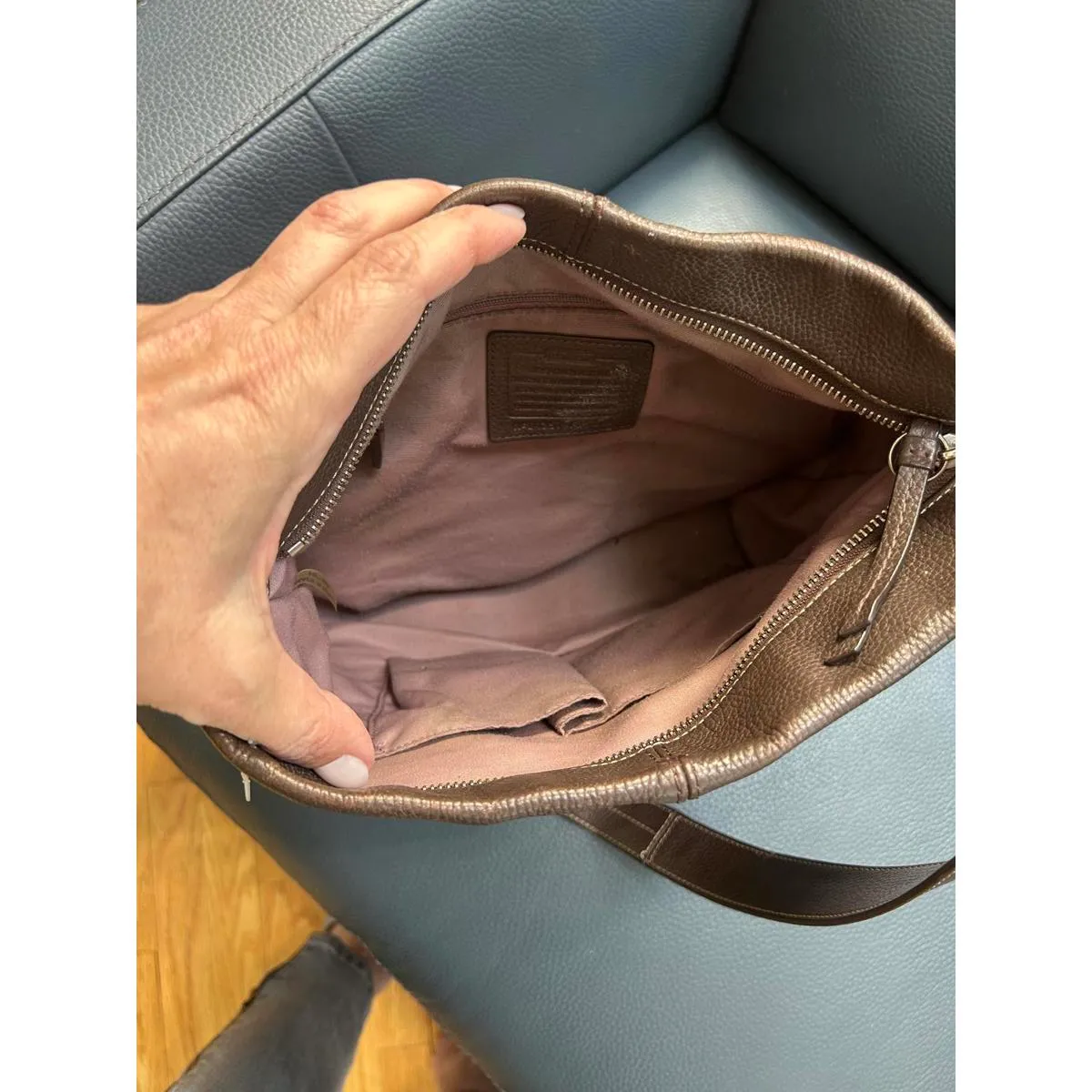 COACH Brown Leather Shoulder Bag - Image 7