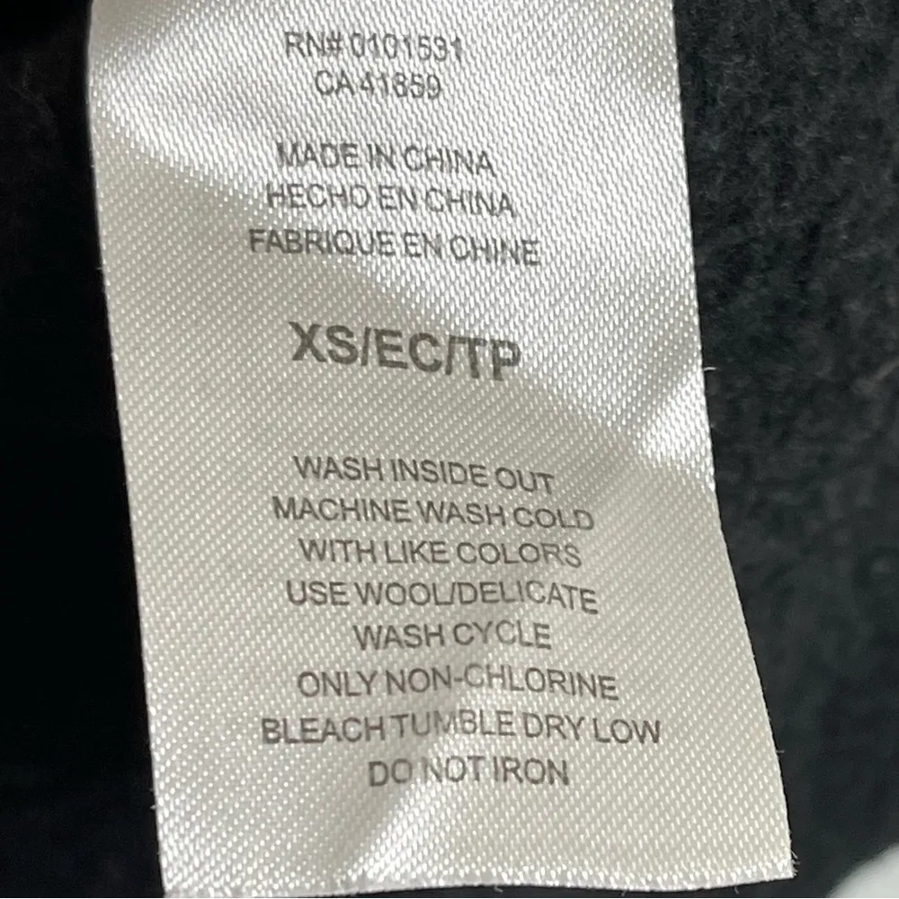 DISNEY Cropped long sleeve sweatshirt torn hem super soft - Image 4