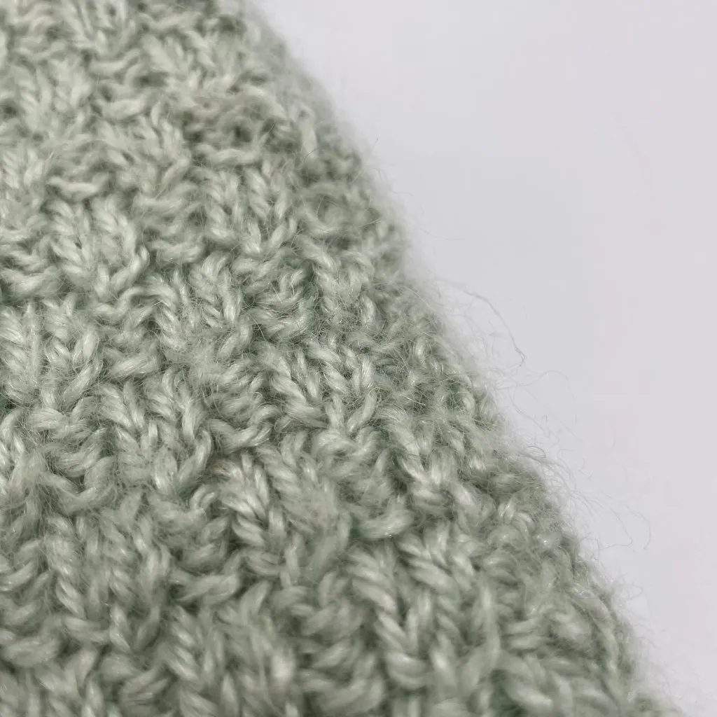 Handmade Sweater Vest‎ Long Sleeveless Pale Green V-Neck Knit Light Academia Top - Image 4