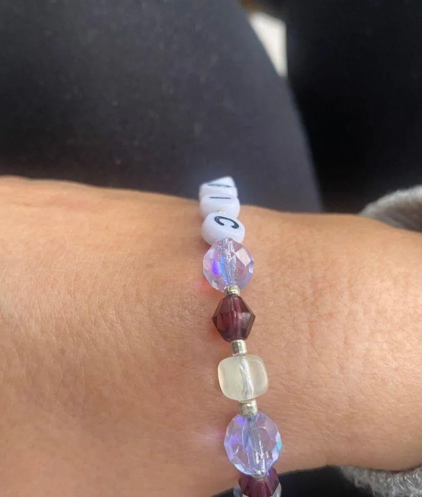 MAGIC Letter Bracelet Purple & Lavender & Frosted Clear Cubes - Image 4