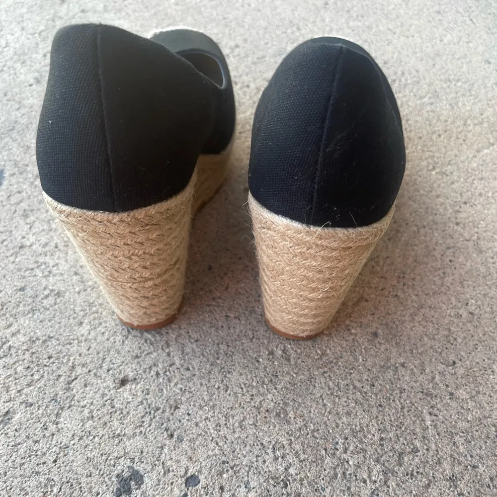 Torrid  Closed Toe Espadrille Wedge - Black (WW) 8.5WW - Image 4