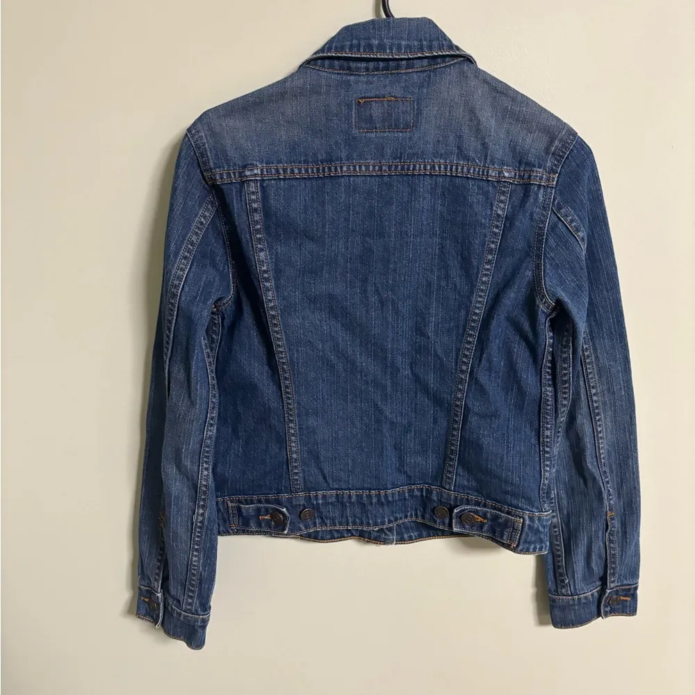 Levi’s Dark Wash Denim Jean Jacket Size Small Womens Trucker Button Staple - Image 2