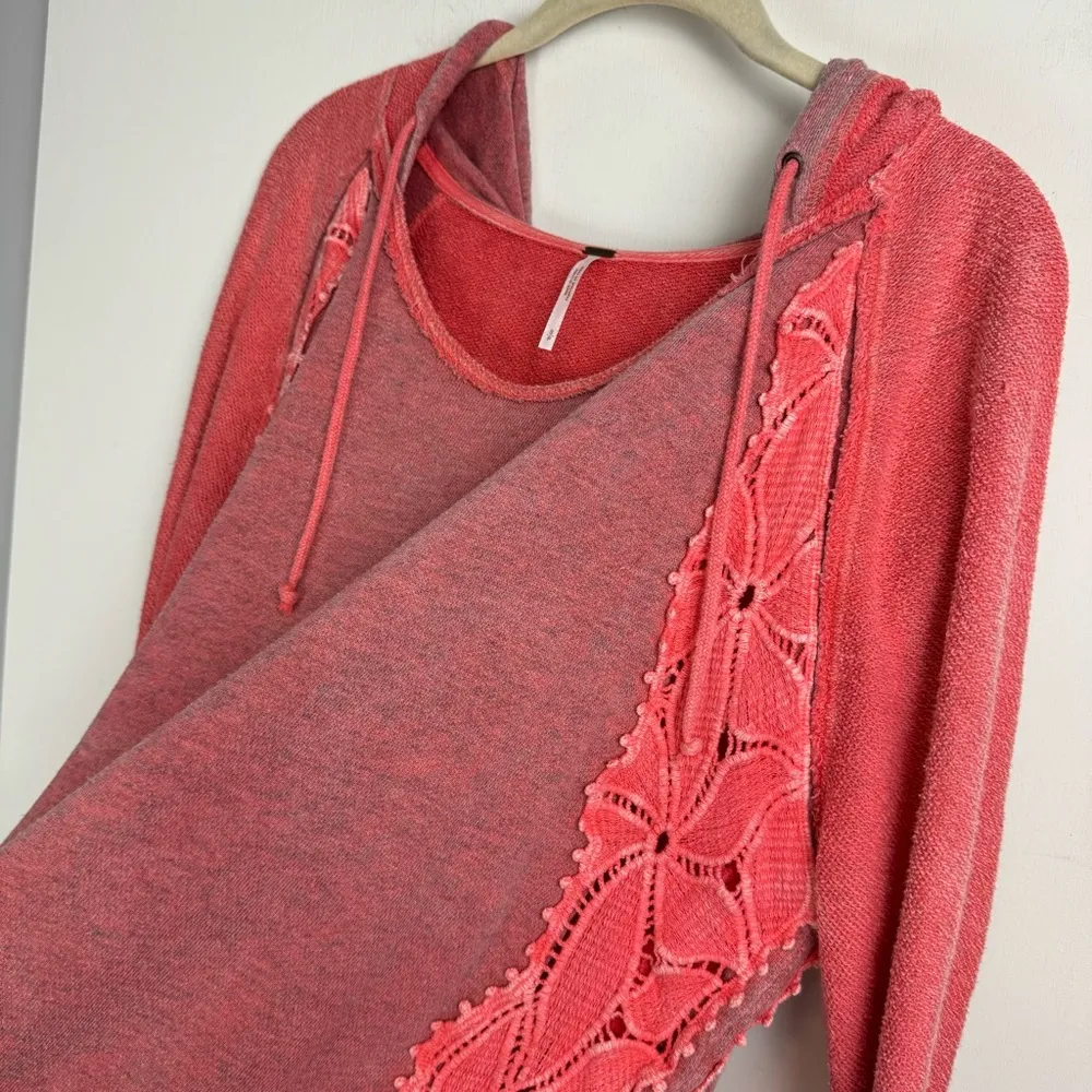 Free People Crochet Lace Hoodie Sz Small Coral Pink - Image 6