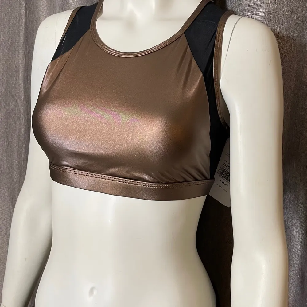 Fabletics Camryn Metallic Comfortable Sports Bra - Image 3