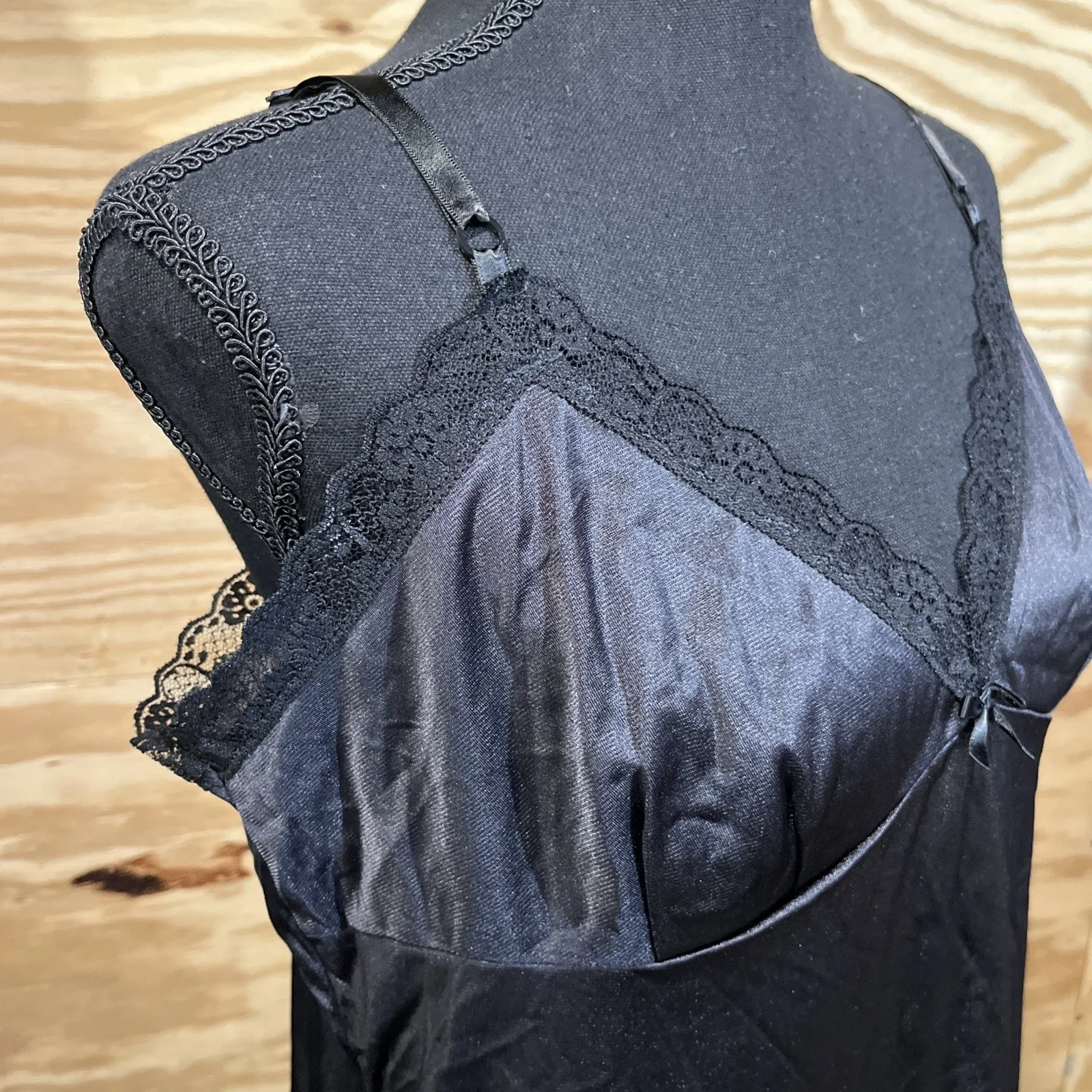 Vintage L’Eggs Lingerie Nylon Slip Dress Y2K 90's Lace Trim Black Size 38 Size L - Image 5