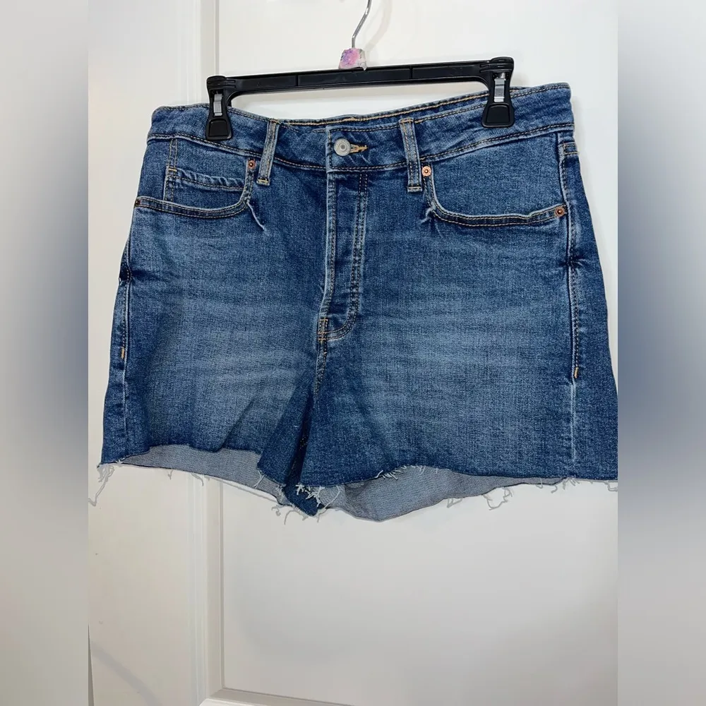 Old Navy Higher High Rise Sky-Hi A Line Secret Smooth Pockets Jean Shorts Sz 12 - Image 5