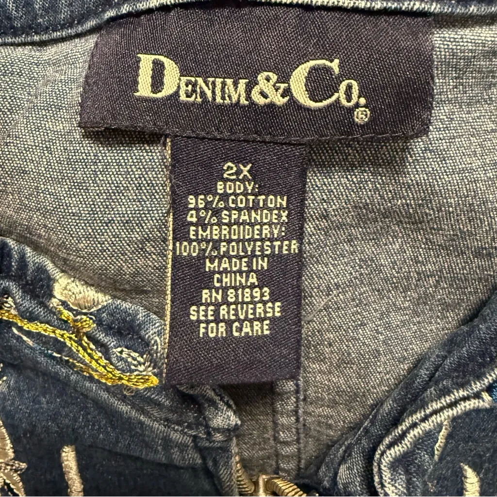 Denim & Co. Denim Full Zip Jacket Blue Floral
Embroidered Blue White Size 2XL - Image 7