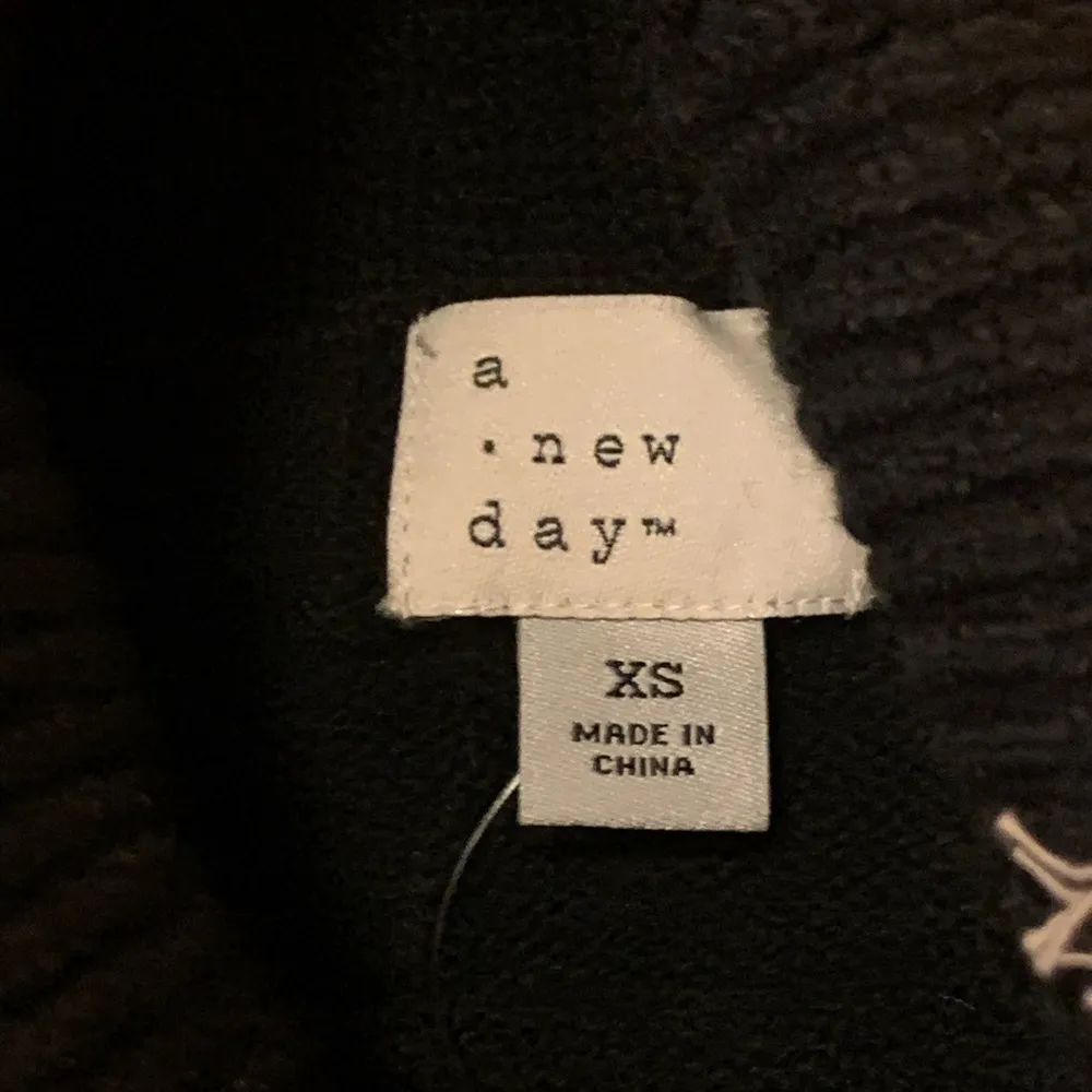 A New Day NWT Sweater XS Black Turtleneck Tunic Casual Winter Soft Longsleeve - Image 4