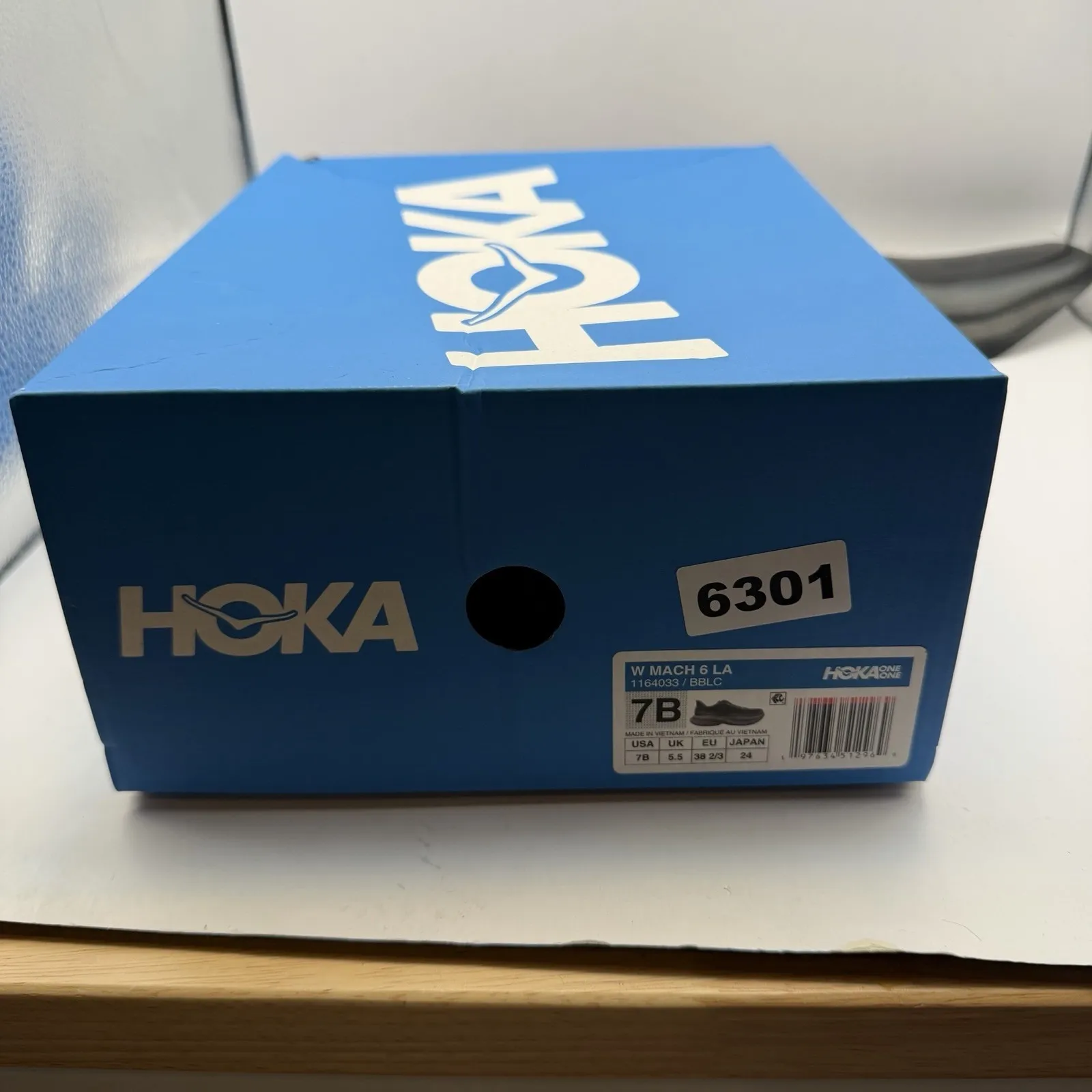 Hoka One One Mach 6 LA 1164033-BBLC Black Gray Running Sneaker Women's Size 7 B - Image 10