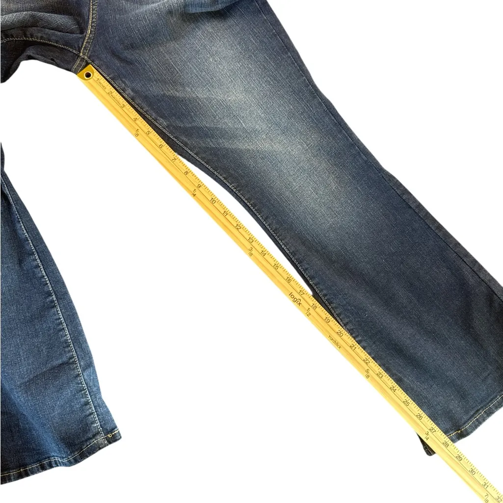 Signature‎ by Levi Strauss Medium Blue Boot Cut Jeans - Image 4