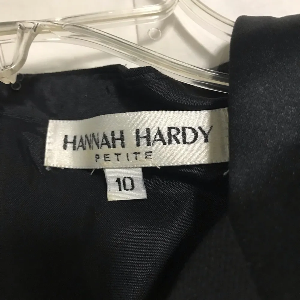 Hannah Hardy Tuxedo Look W/Small Bows In Front Sleeveless Black Dress Si… Size 10P - Image 11