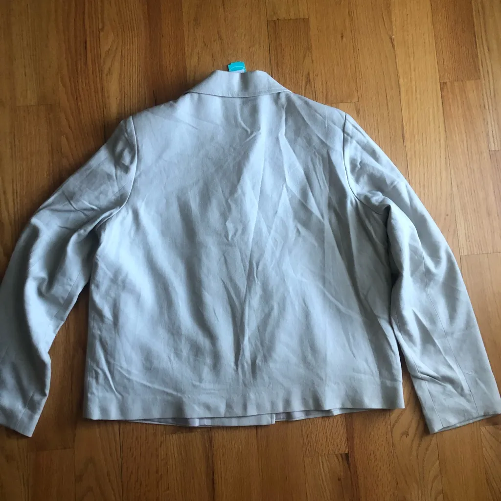 NWT Vero Moda Emmamia short trench coat - Image 5