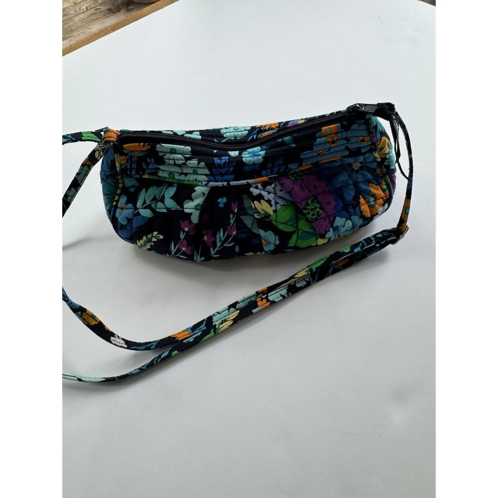 Vera Bradley crossbody bag & Matching Lanyard midnight blues zip top adjustable - Image 10