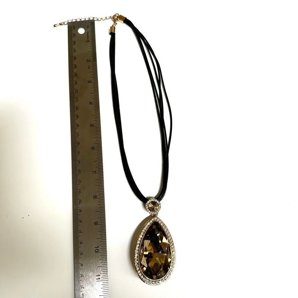 Rhinestone teardrop pendant necklace on multi Cord - Image 8