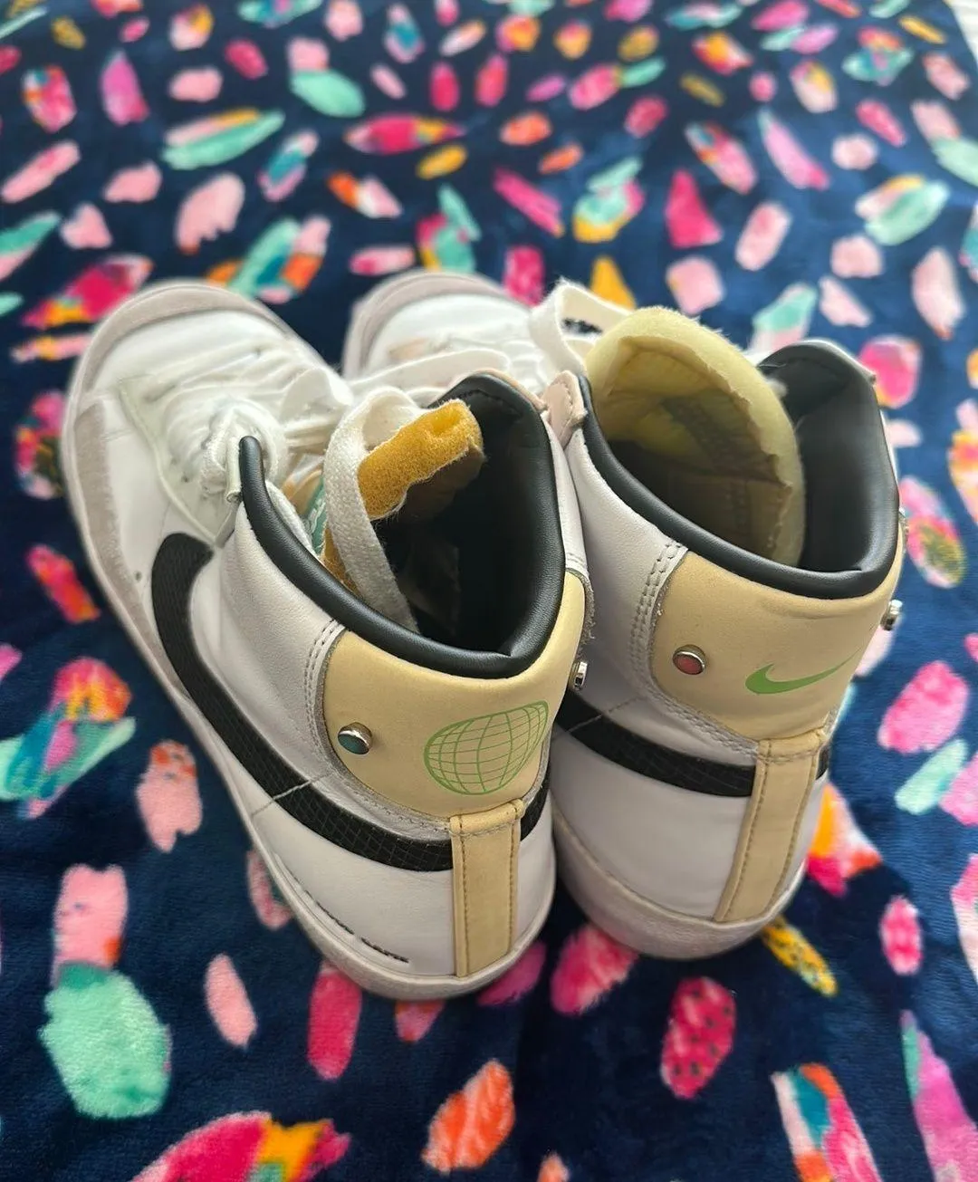 Nike Women’s Blazers - Image 3